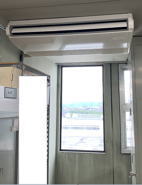 空調機　床置き　天吊り　入替え　快適　空間の有効活用
